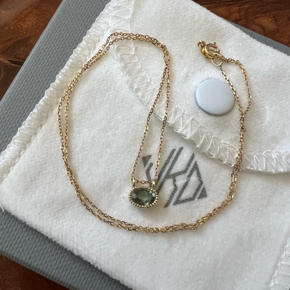 Jennie Kwon Designs East West Green Sapphire Necklace 14k Gold - Picture 6 of 9